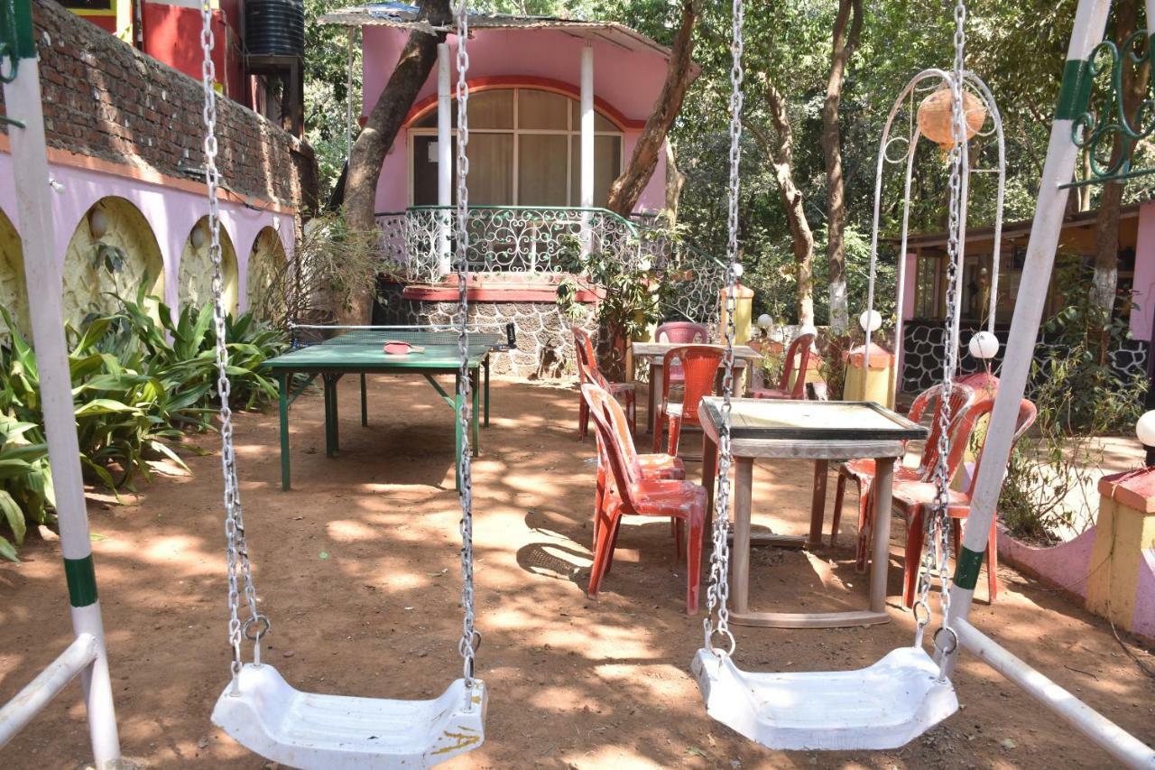 Green Hill Resort Matheran Bagian luar foto