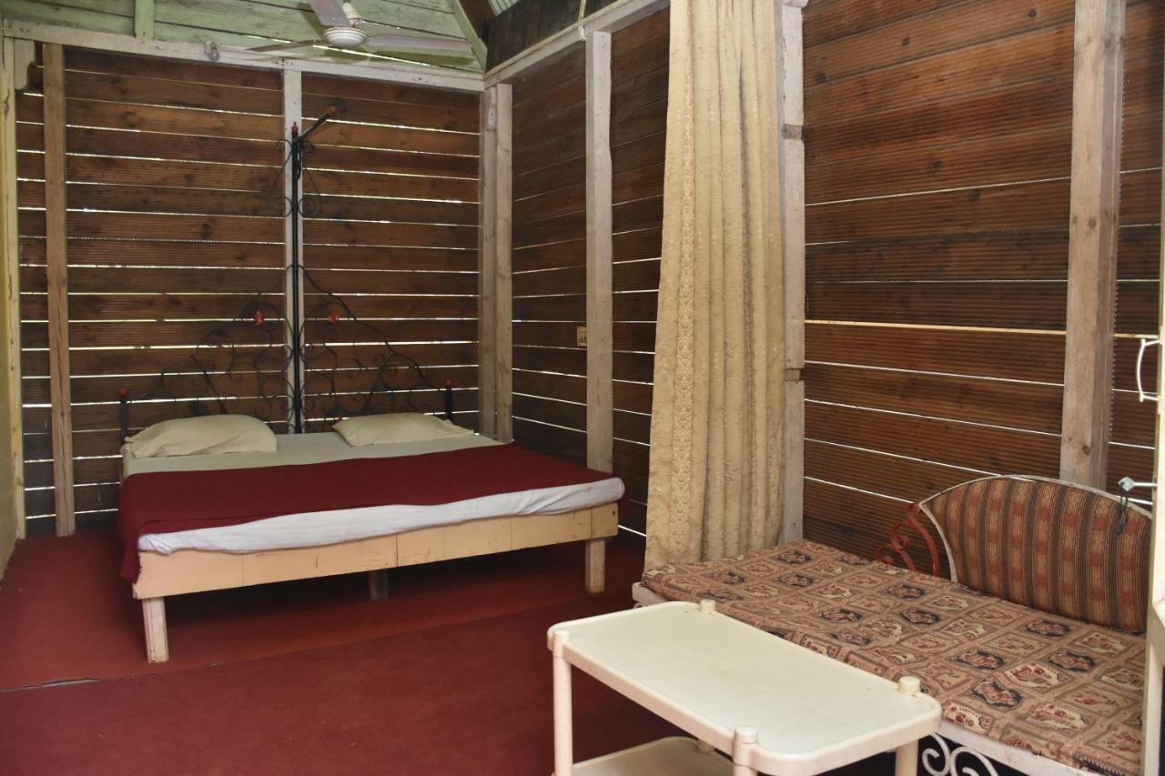 Green Hill Resort Matheran Bagian luar foto